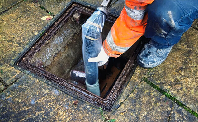 https://blockeddrainsparkwood.com.au/uploads/2025/07/hero-blocked-sewers-18660.jpg